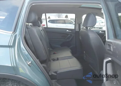 2021 Volkswagen Tiguan 2.0T Se/2.0T Se R-Line Black/2.0T Sel из США, поврежденный, VIN 3VV2B7AX5MM014536